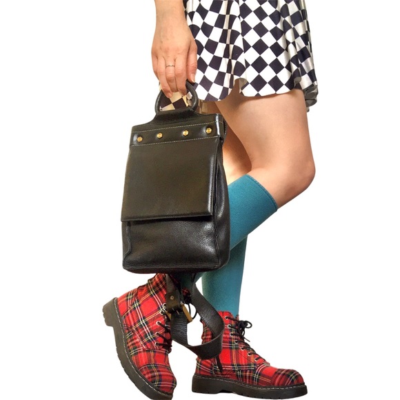 Vtg Pattie Jarrell Black Leather Crossbody Handbag - Picture 1 of 10